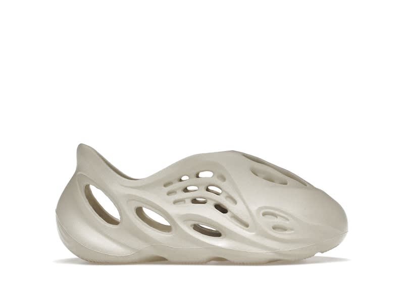 adidas Yeezy Foam RNR Sand (Kids) – Send Location
