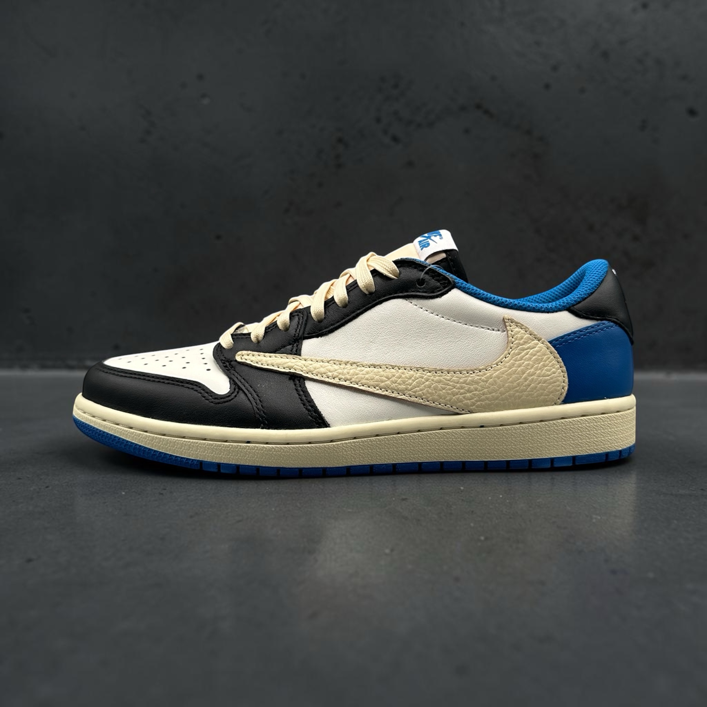 Jordan 1 Retro Low OG SP Fragment x Travis Scott - Buy Authentic