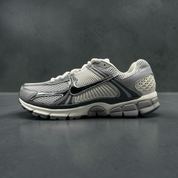 Nike Zoom Vomero 5 Metallic Silver