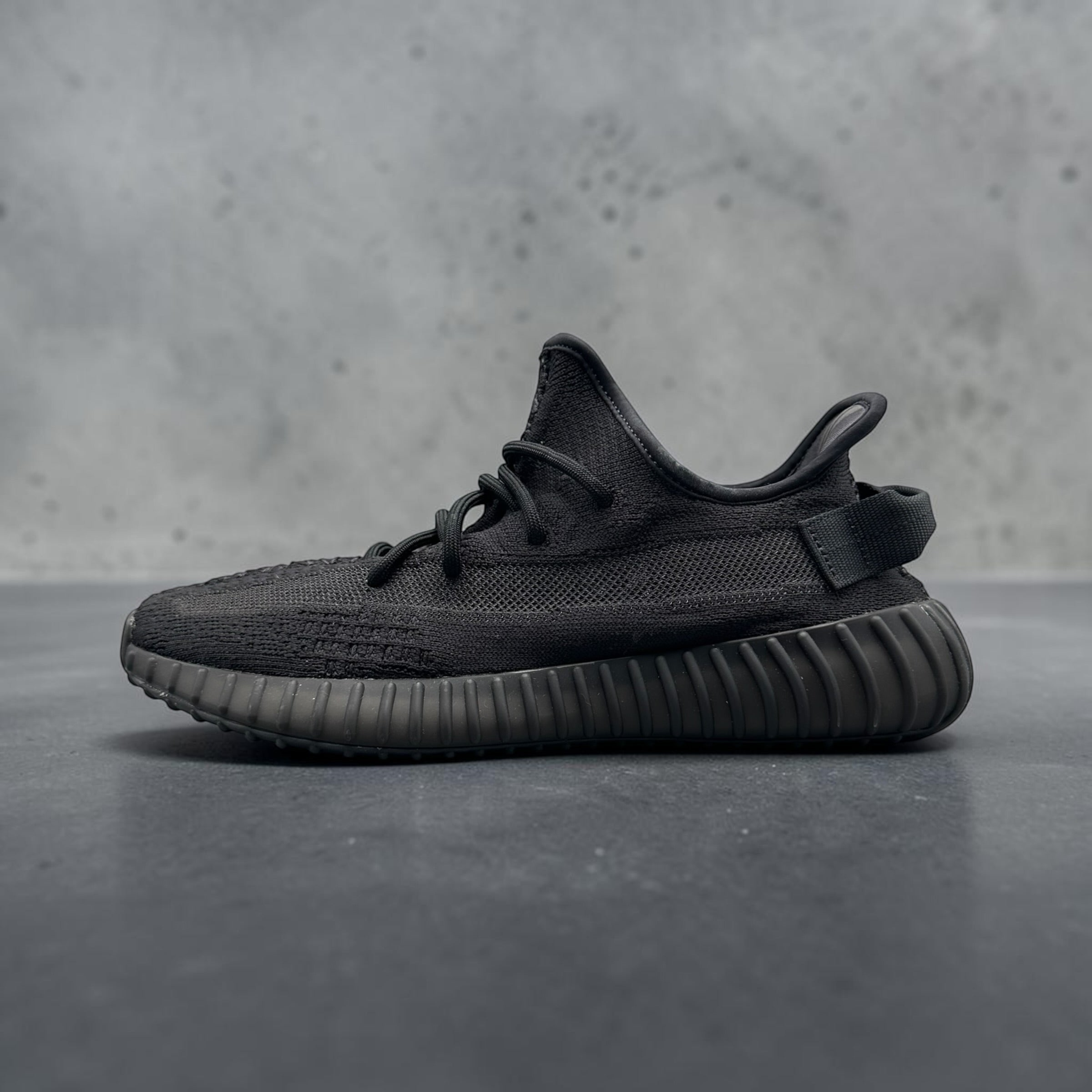 adidas Yeezy Boost 350 V2 Onyx