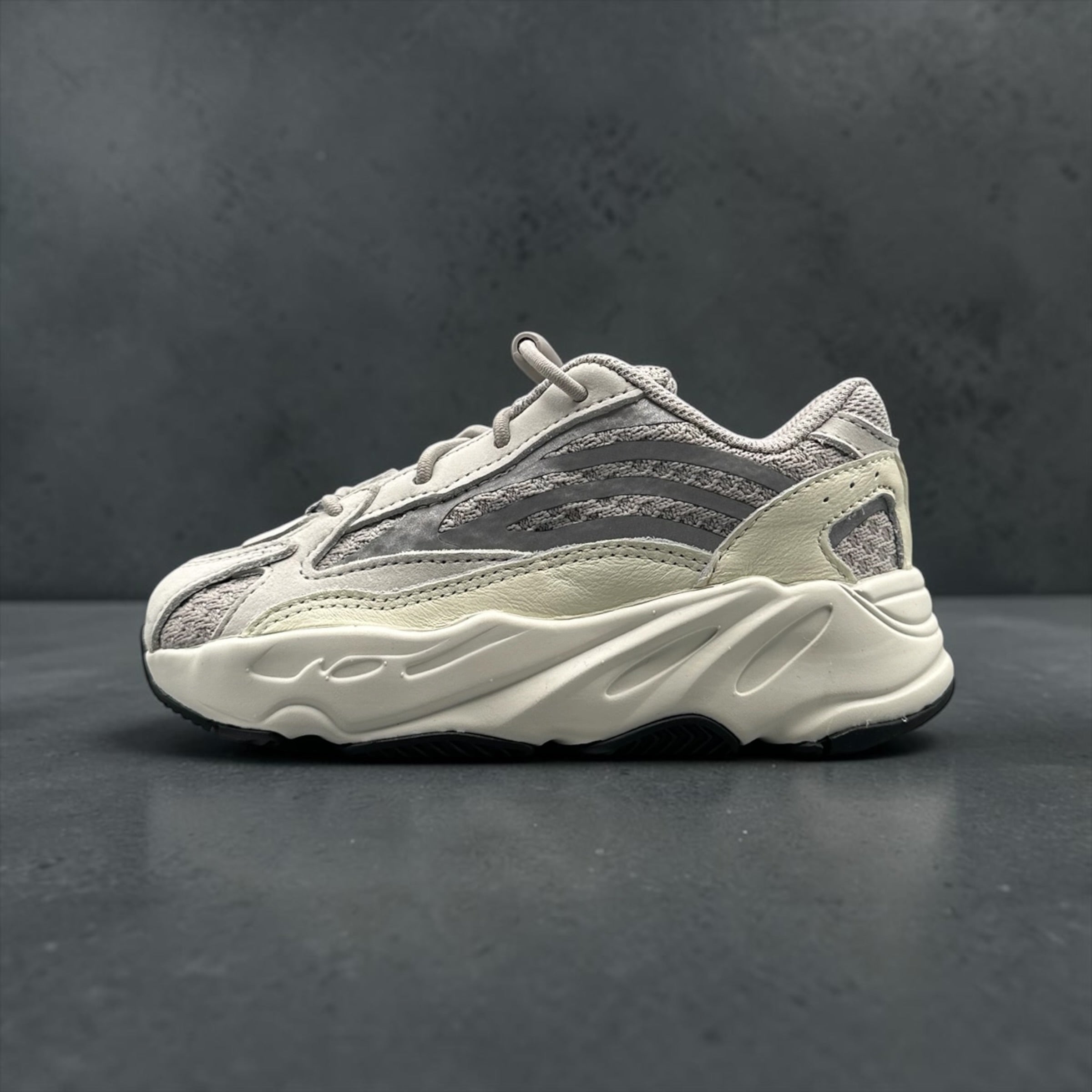 adidas Yeezy Boost 700 V2 Static (Infants)