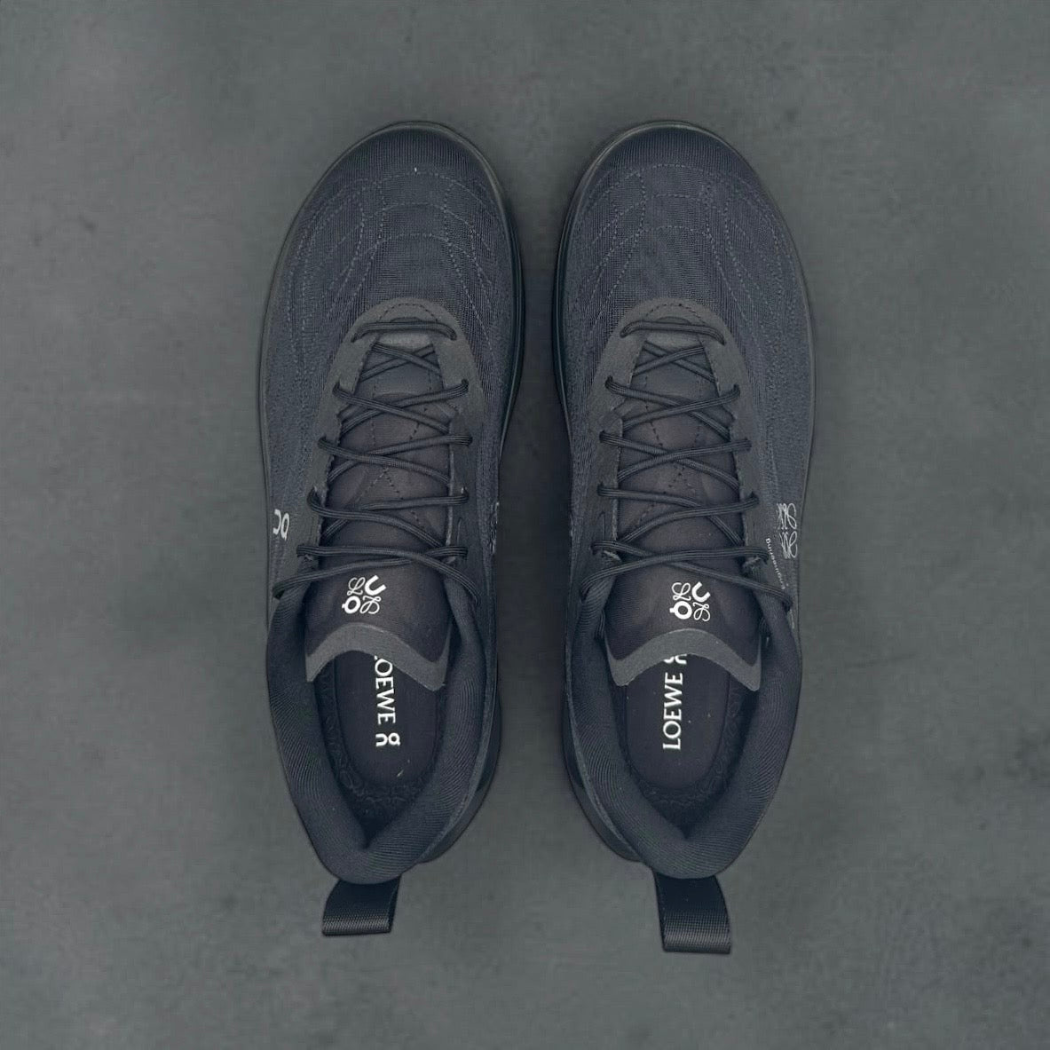On Running Cloudtilt Cosmic LOEWE Black