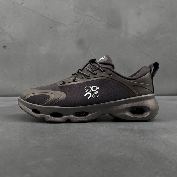 On Running Cloudsolo LOEWE Dark Brown Black