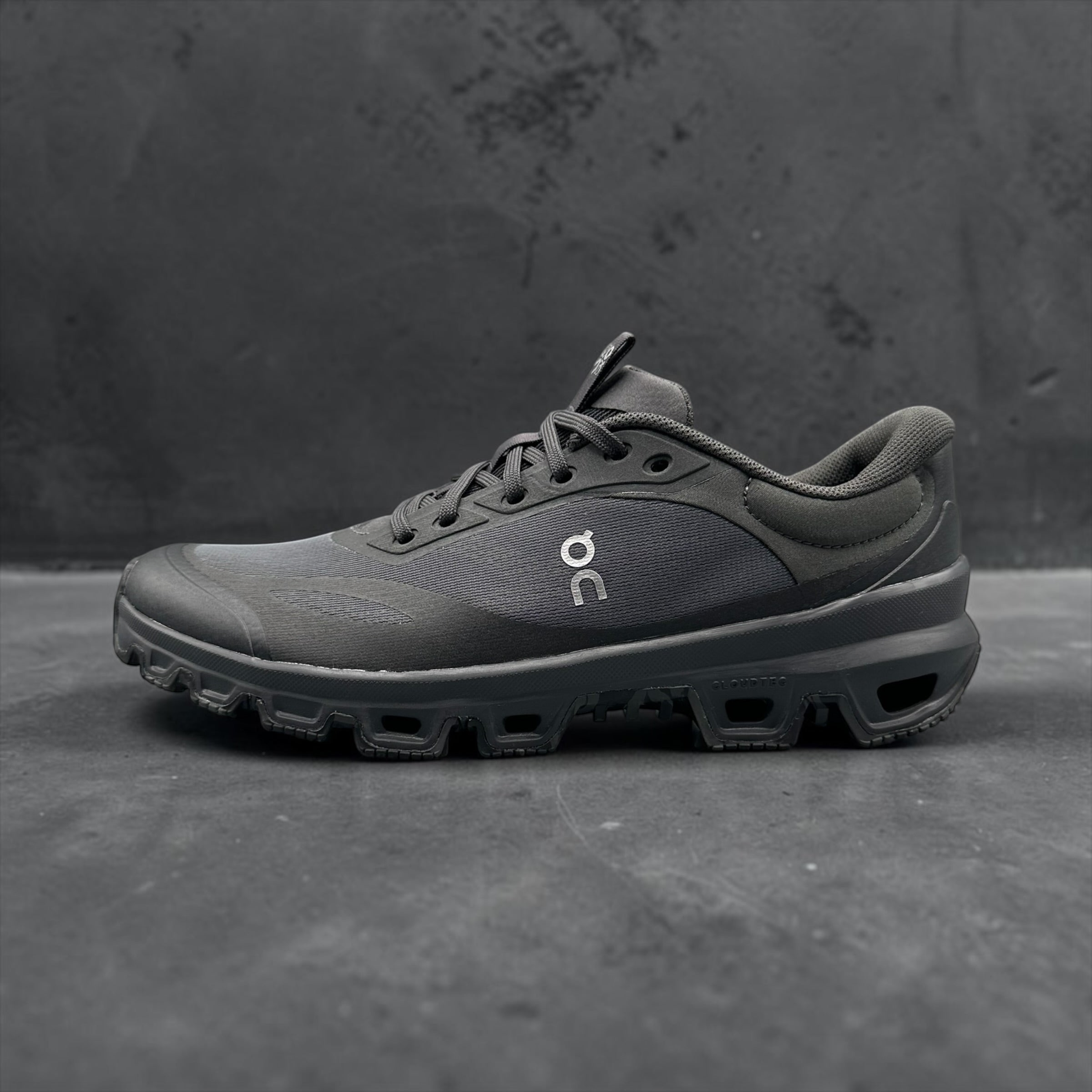 On Running Cloudventure 2 LOEWE Gunmetal