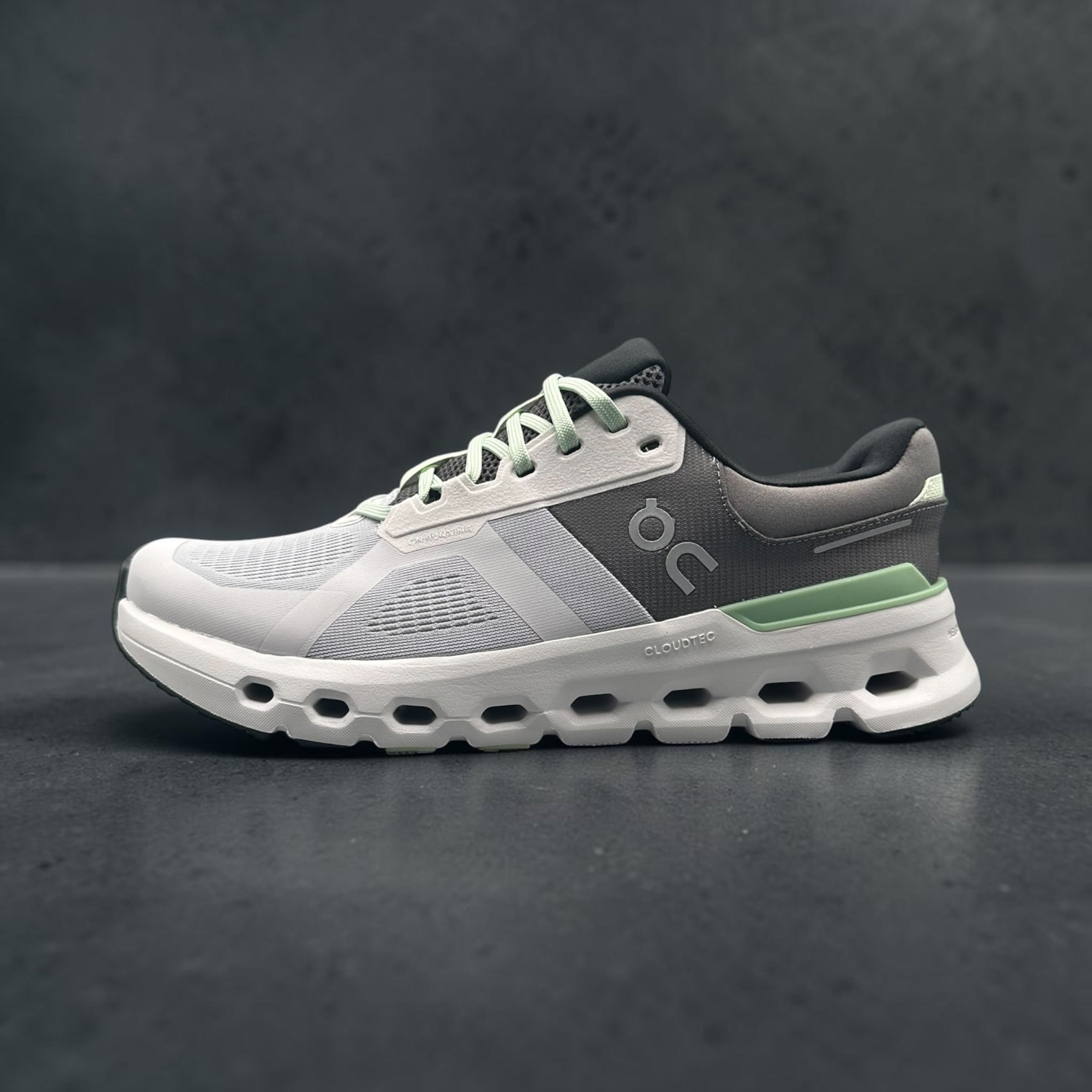 On Running Cloudrunner 2 Glacier Sage