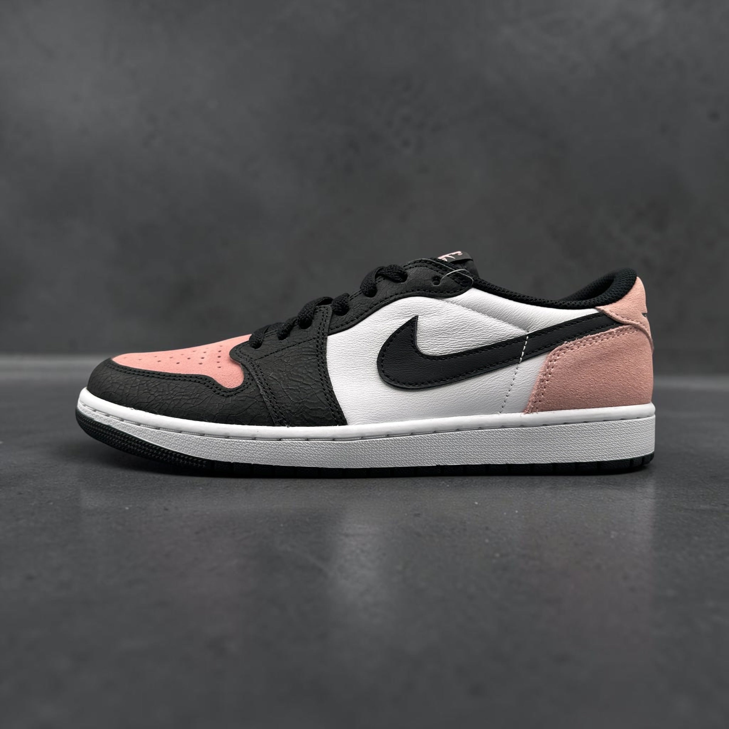 Jordan 1 Low OG Bleached Coral