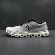 On Running Cloud 6 Push Lilac Black