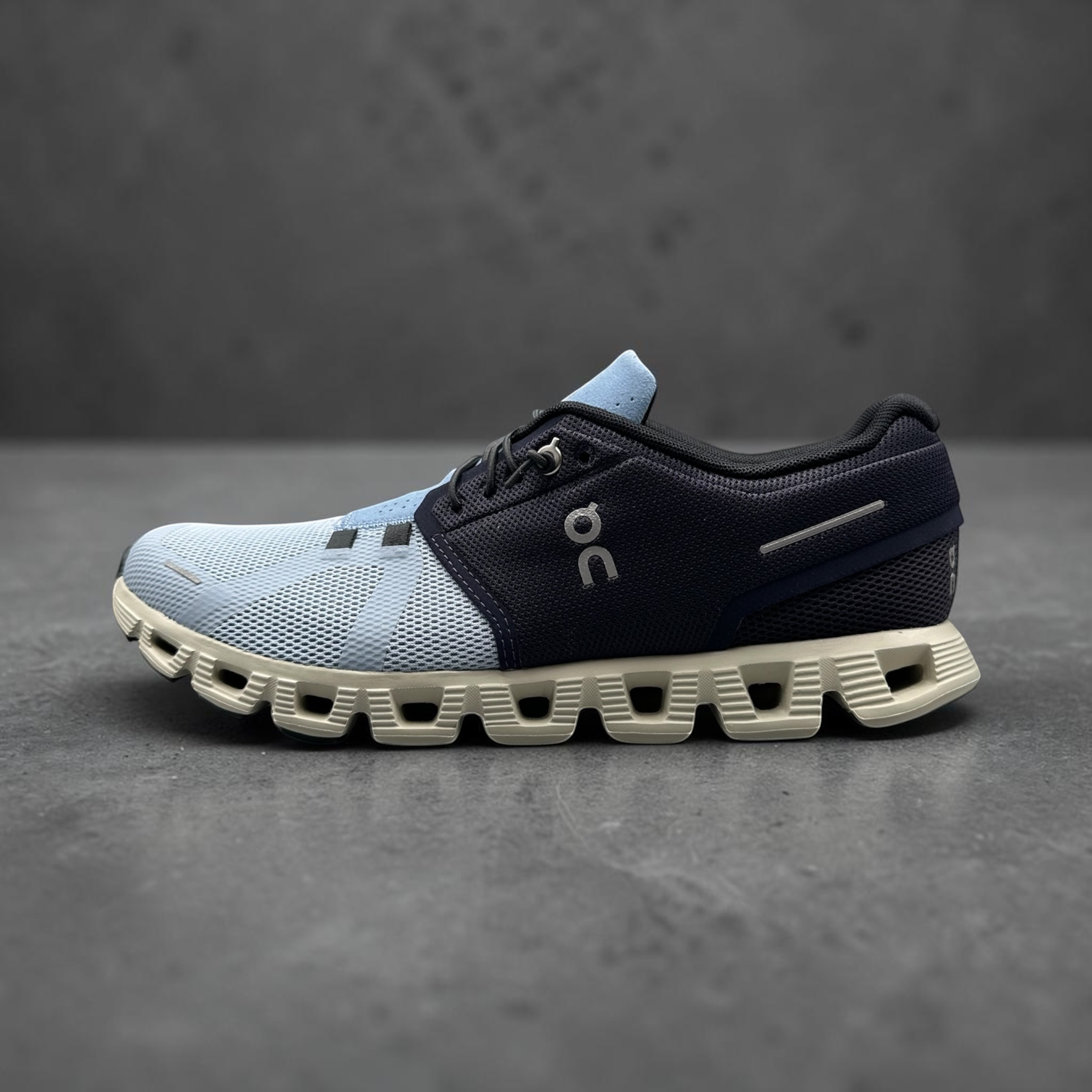 On Running Cloud 5 Midnight Chambray