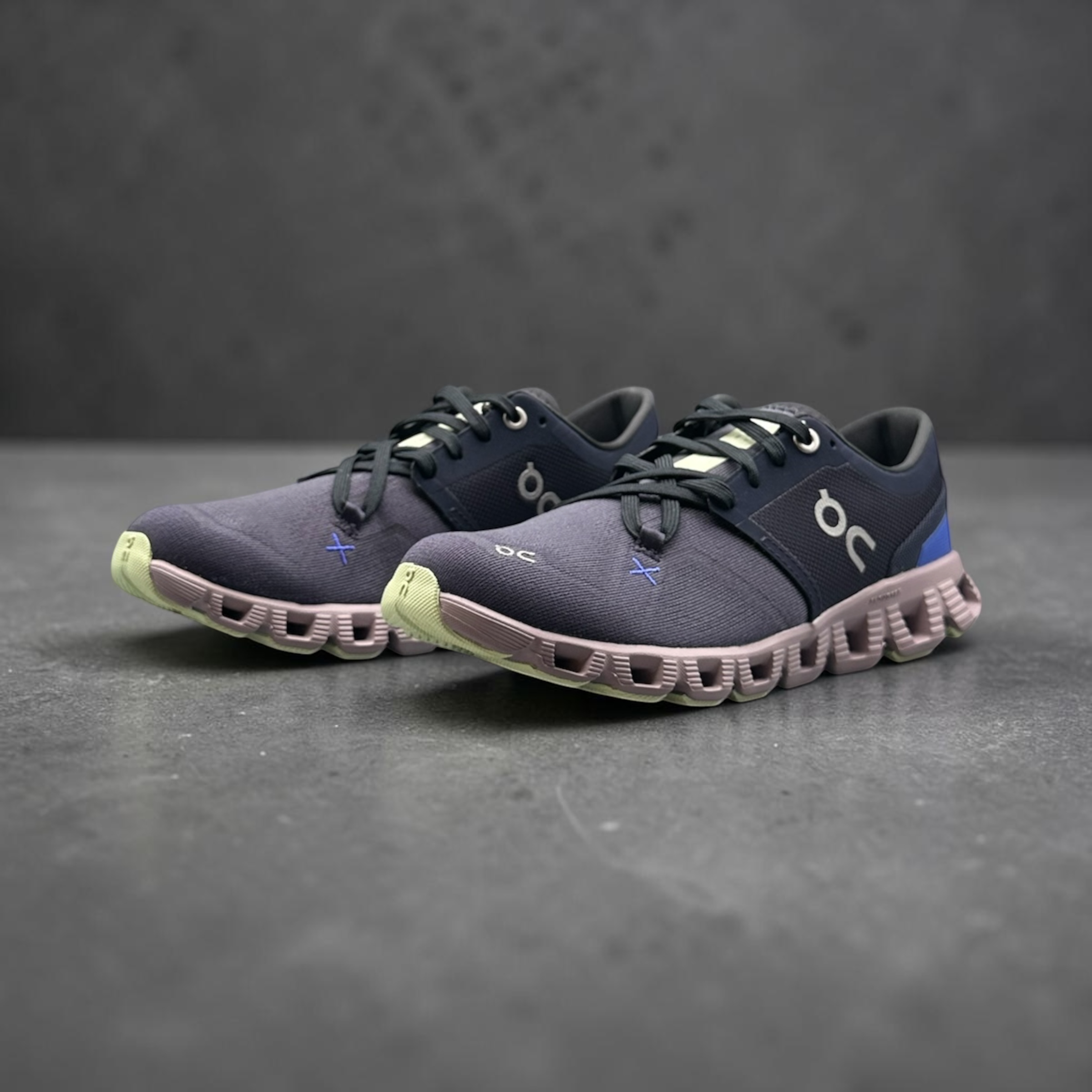 On Running Cloud X 3 Midnight Heron