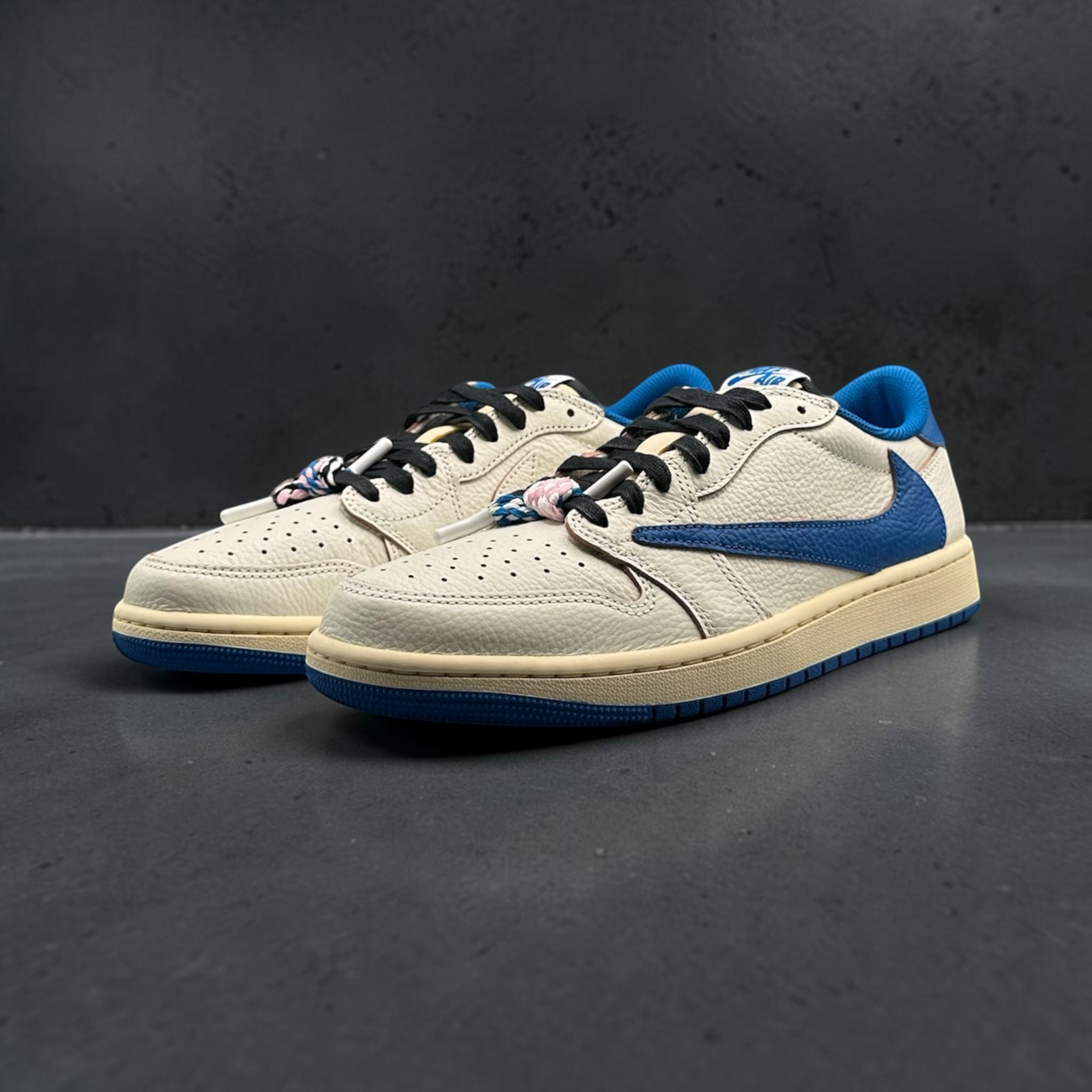 Jordan 1 Retro Low OG SP Fragment x Travis Scott Sail Military Blue