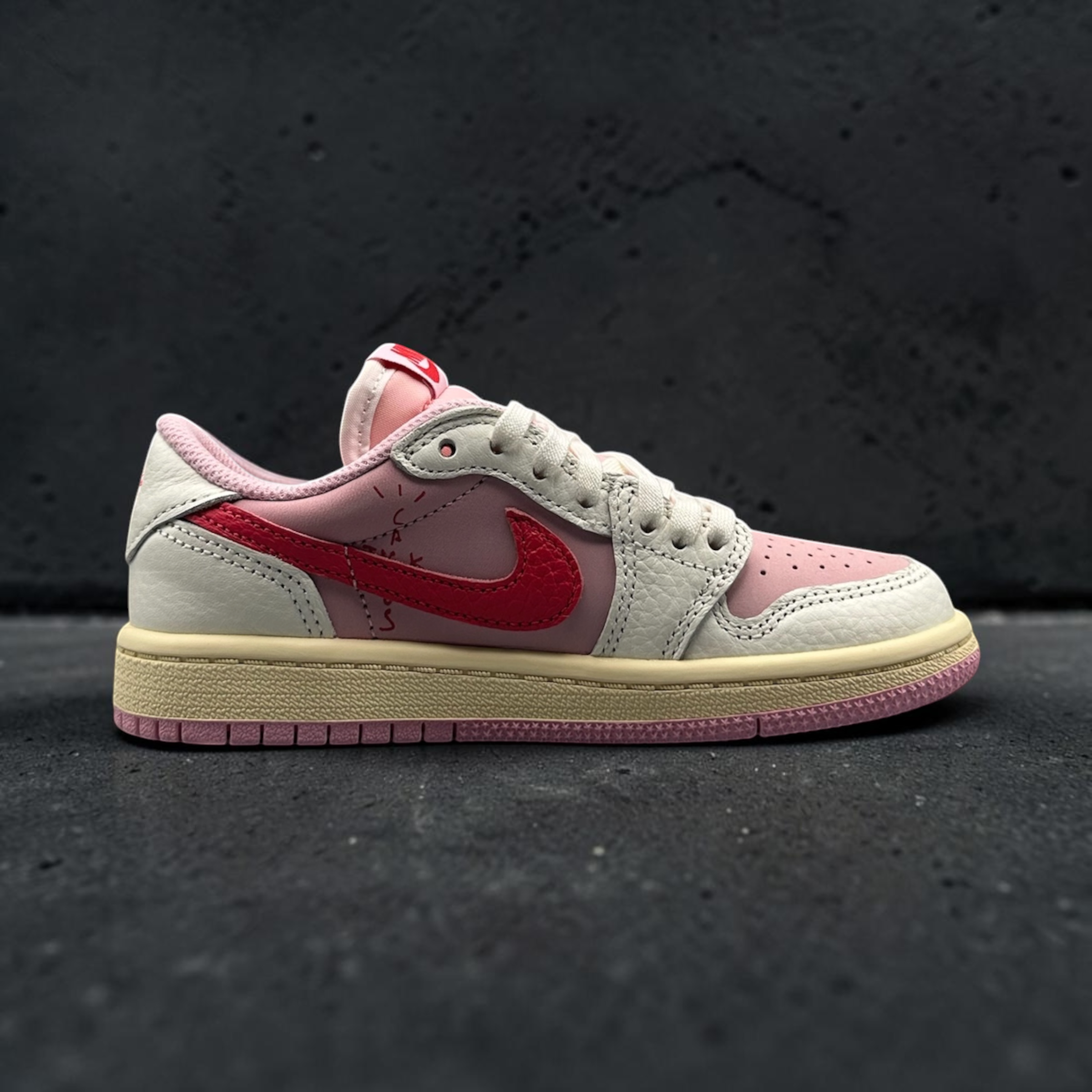 Jordan 1 Retro Low OG SP Travis Scott Sail Tropical Pink (PS)