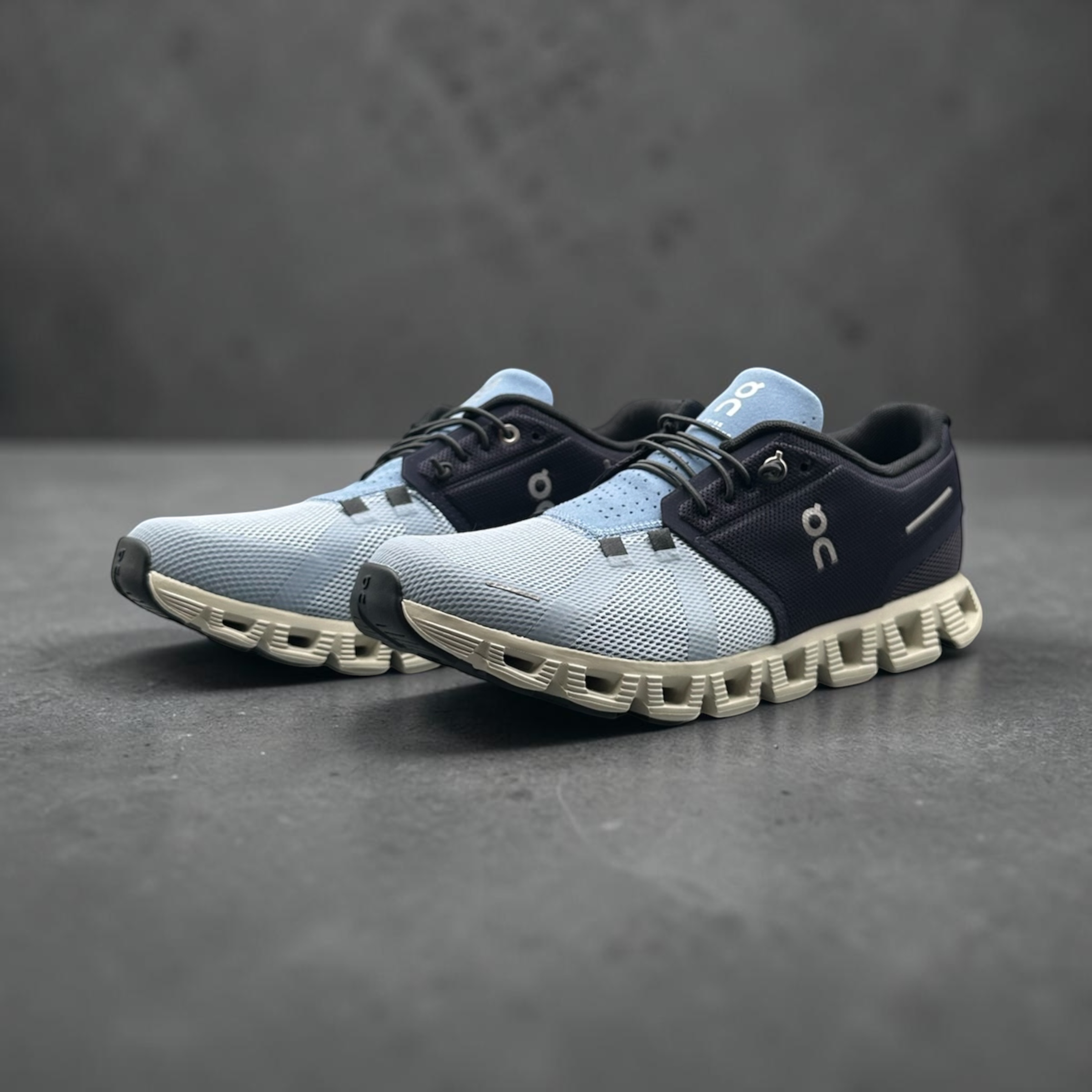 On Running Cloud 5 Midnight Chambray