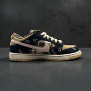 Nike SB Dunk Low Travis Scott
