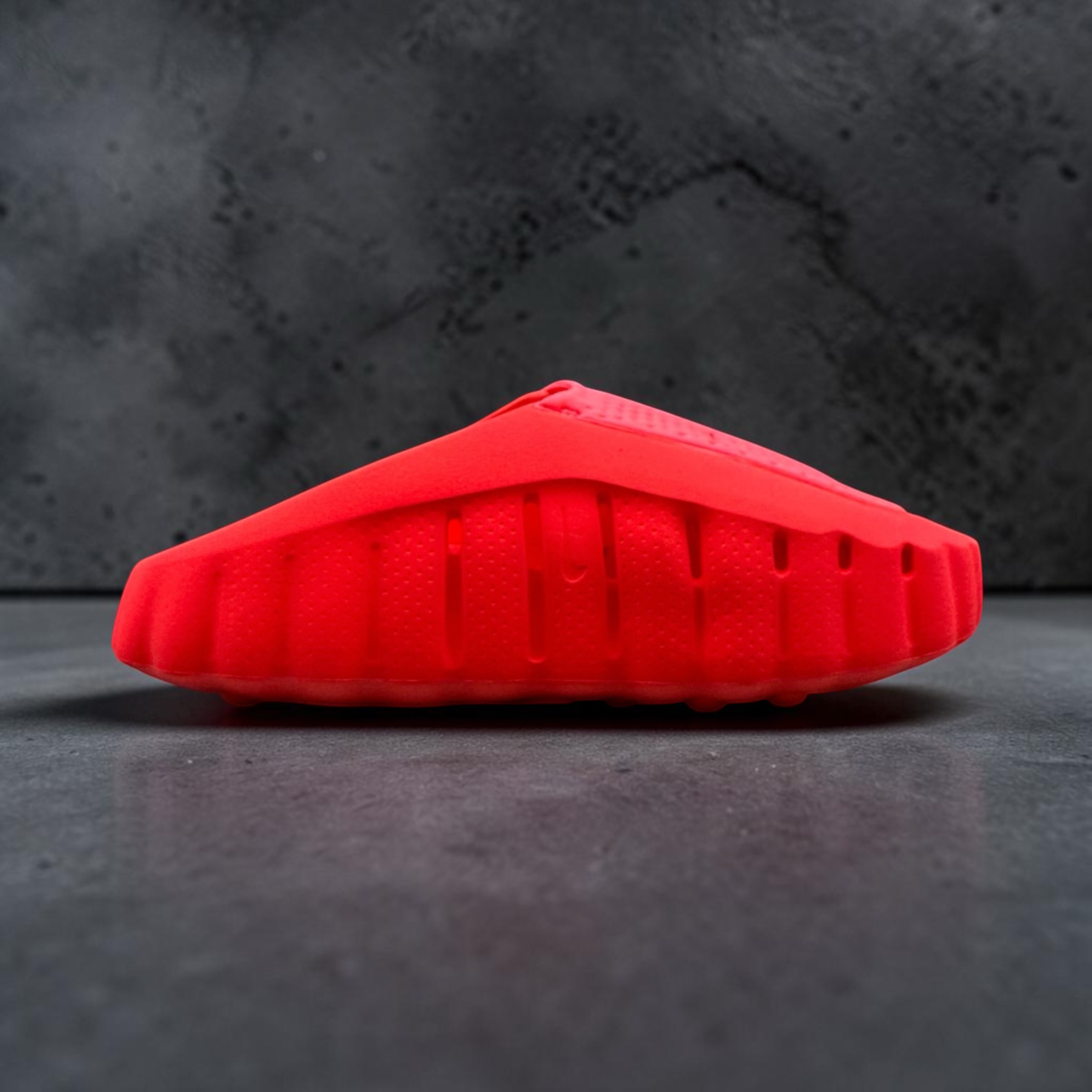 Nike Mind 001 Slide Solar Red