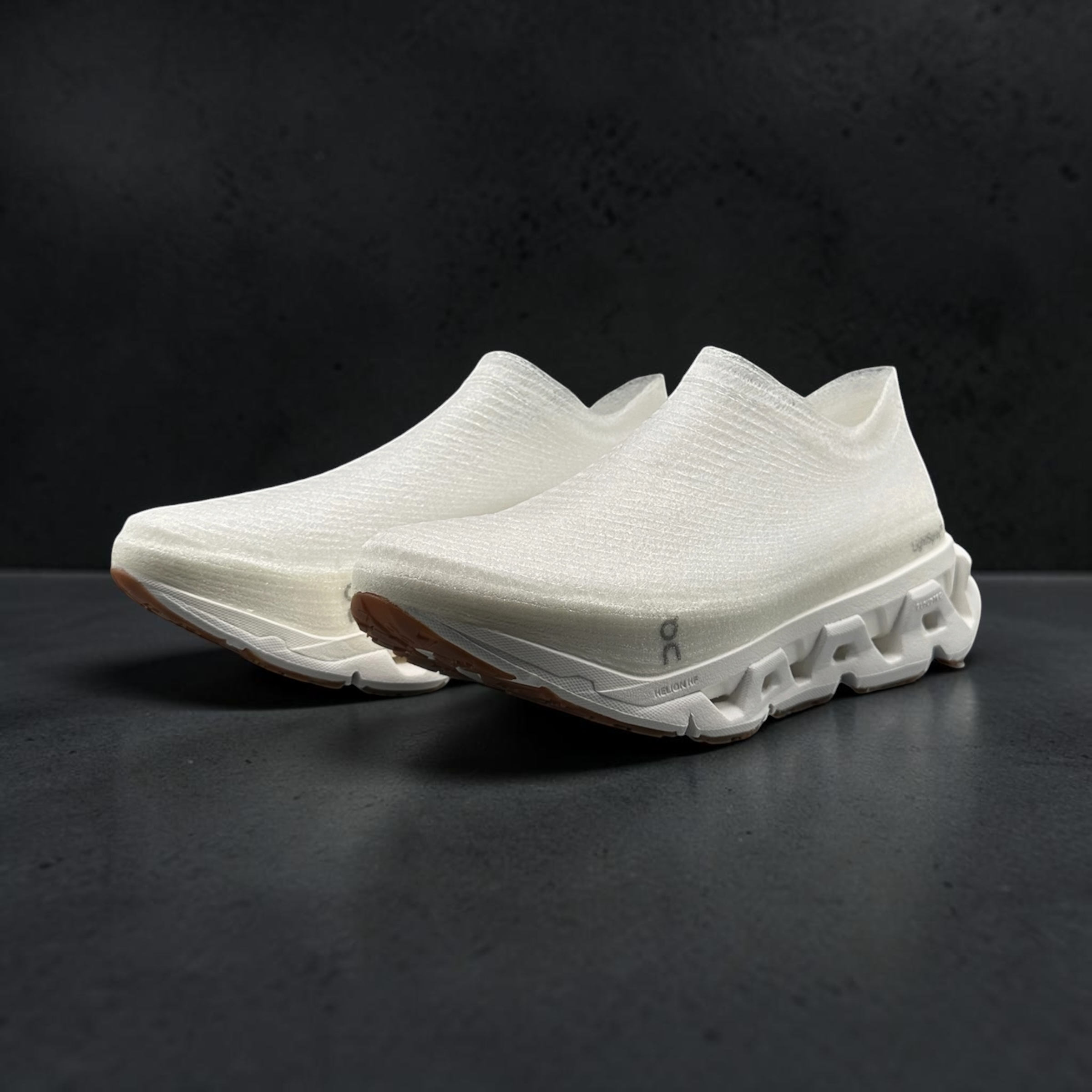 On Running LightSpray Cloudmonster LOEWE White