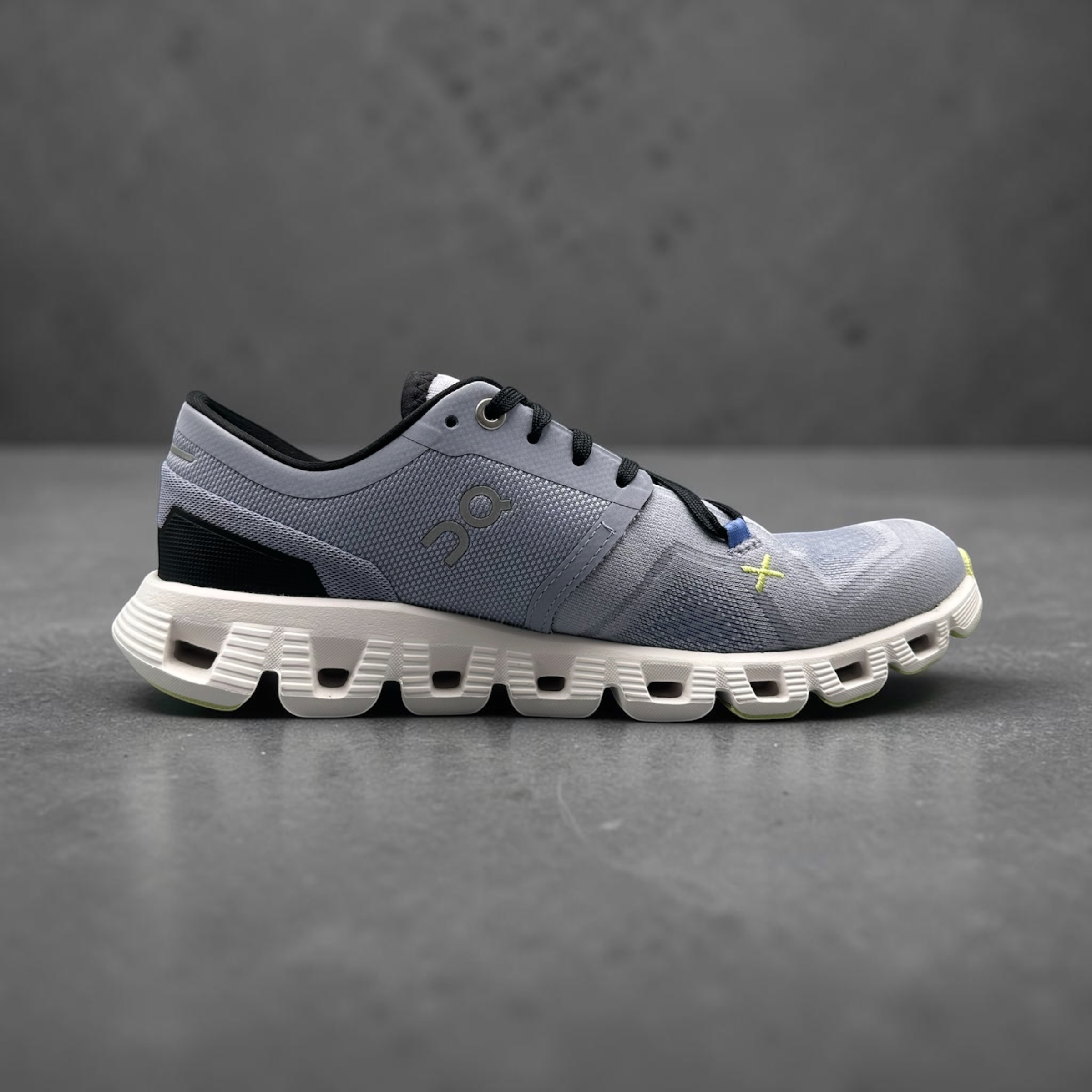 On Running Cloud X 3 Nimbus White