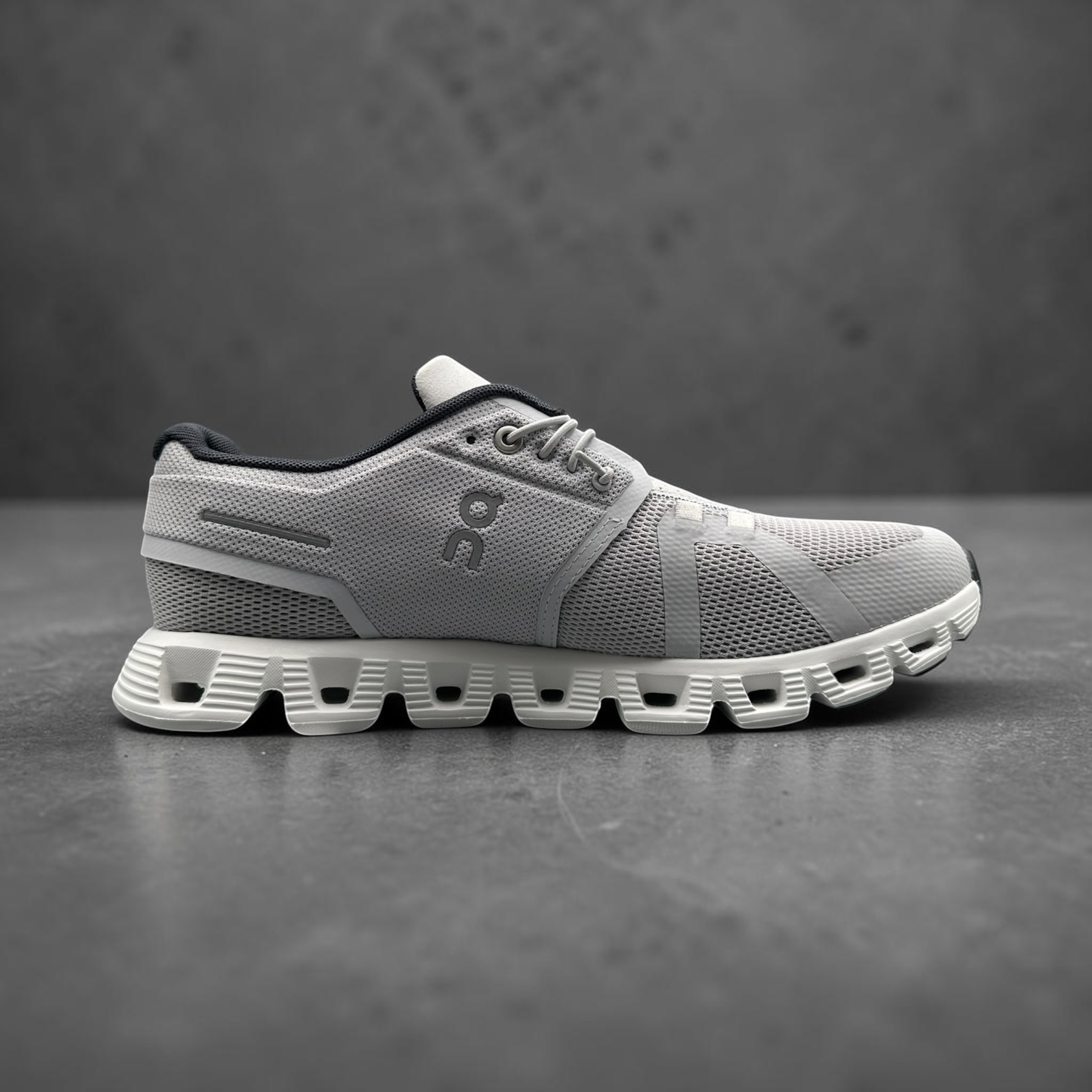 On Running Cloud 5 Glacier Grey White