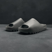 adidas Yeezy Slide Dark Onyx