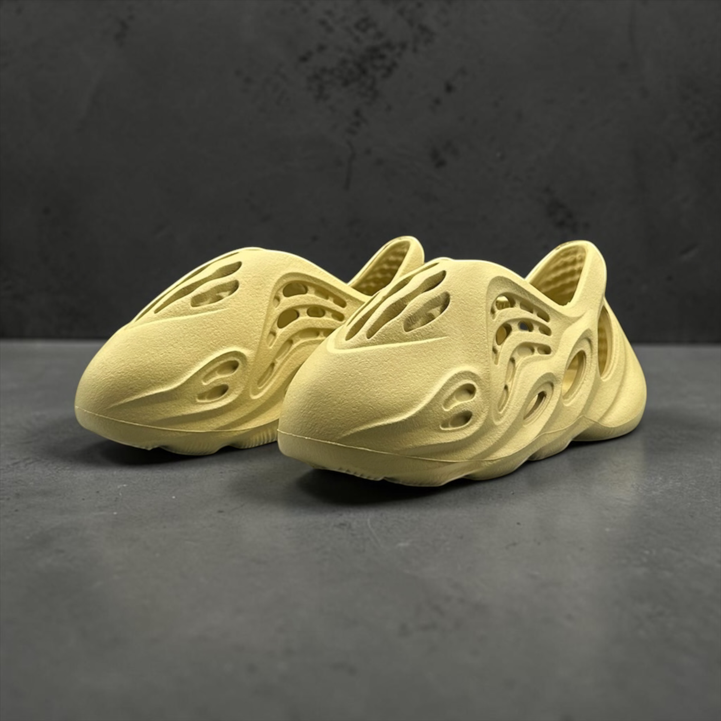 adidas Yeezy Foam Runner Sulfur (Infants)