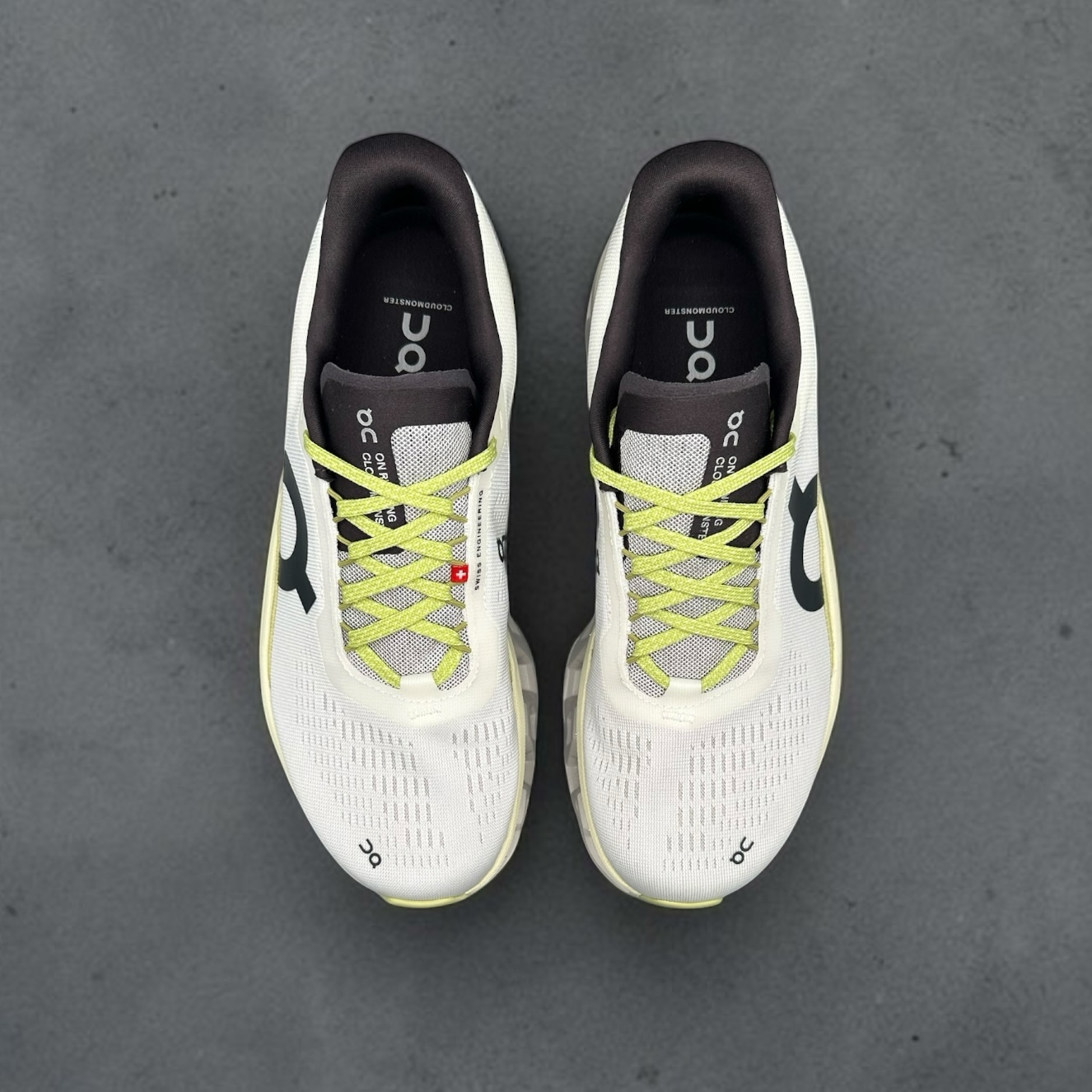 On Running Cloudmonster 2 Undyed Zest