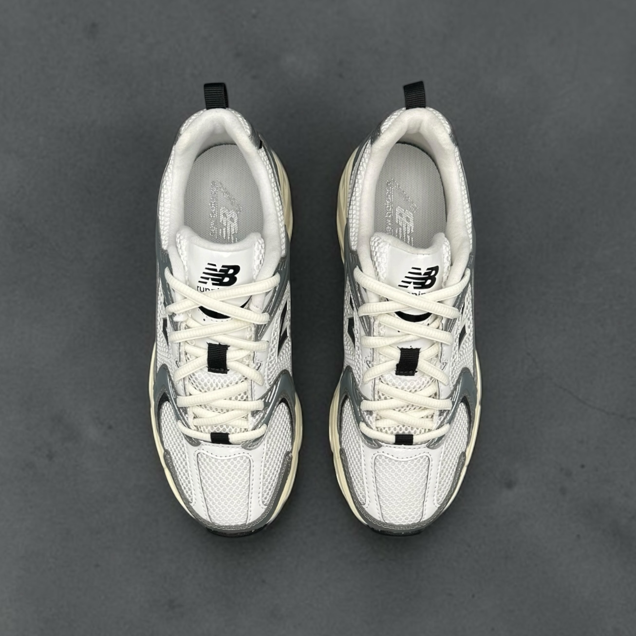 New Balance 530 Silver Metallic Black Cement