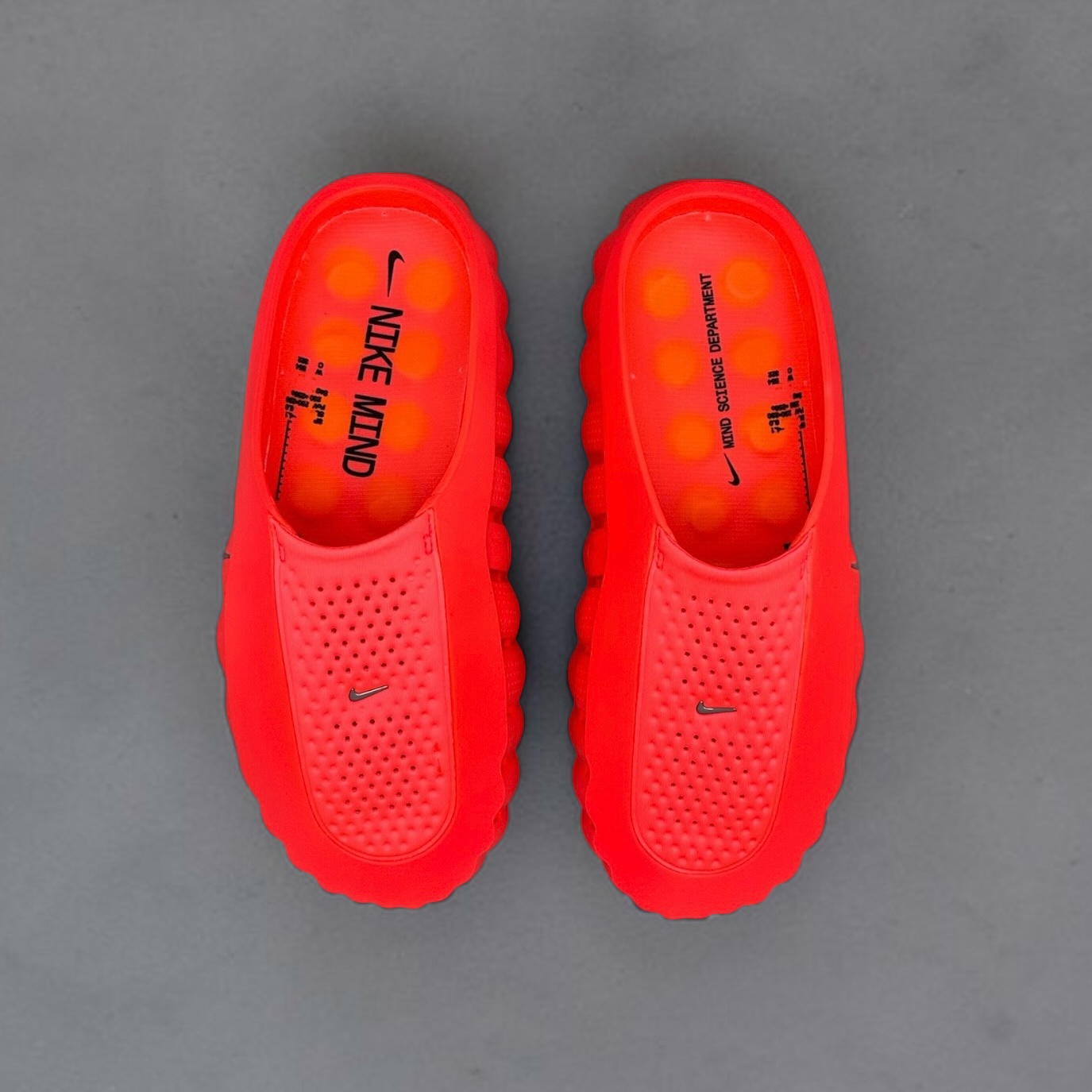 Nike Mind 001 Slide Solar Red