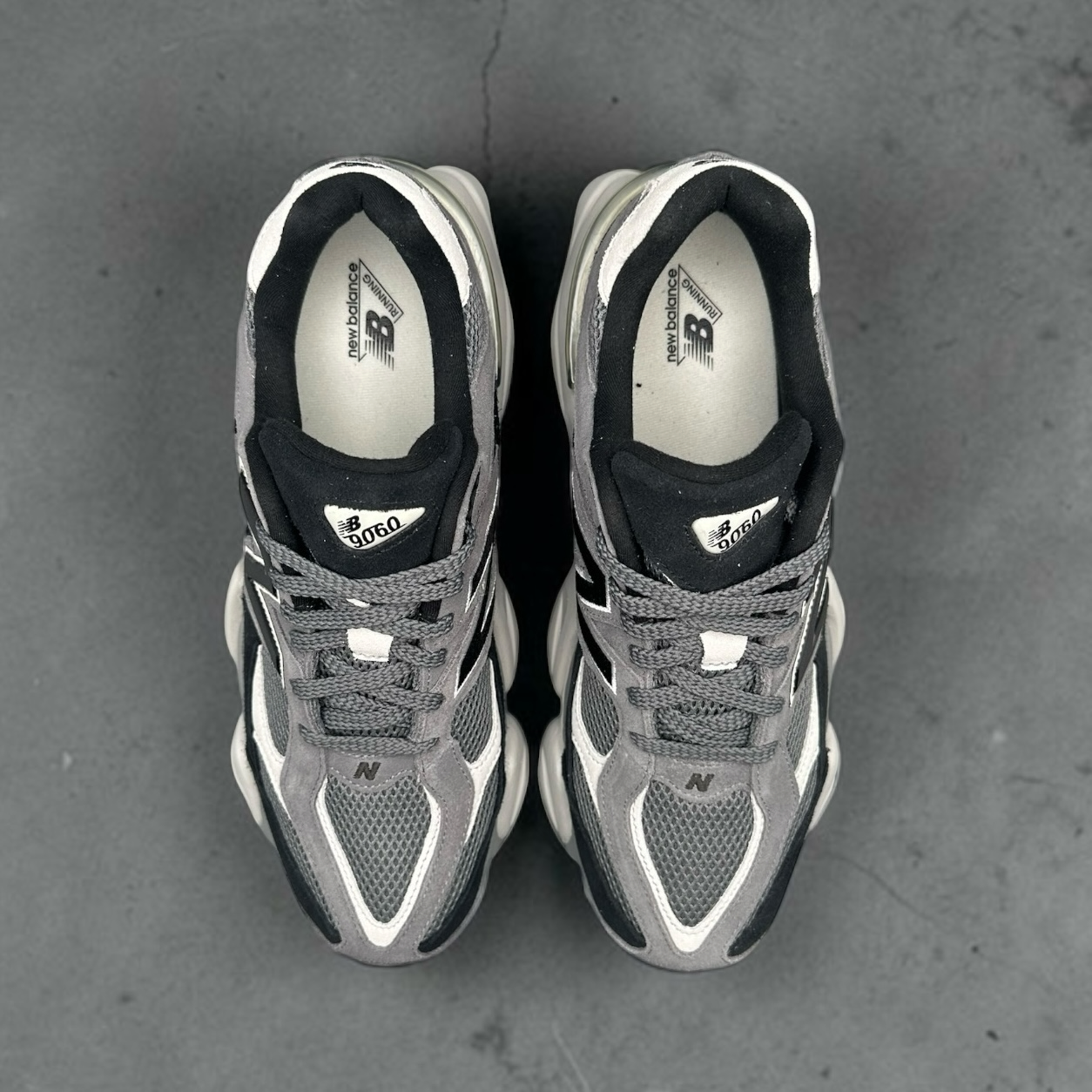 New Balance 9060 Black Castlerock