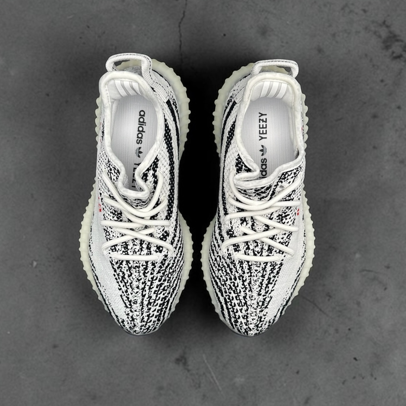 adidas Yeezy Boost 350 V2 Zebra
