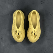 adidas Yeezy Foam Runner Sulfur (Infants)